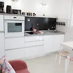 Mali Raj Guest house 4*
