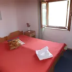 Mali Raj Guest house
