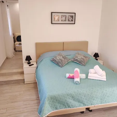 Mali Raj Guest house Zaton (Dubrovnik-Neretva)