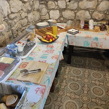 Guest house Mali Raj