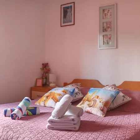 Mali Raj بيت ضيافة زاتون