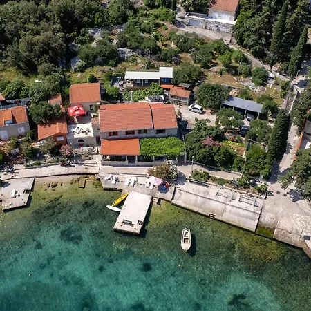 Mali Raj 4* Zaton (Dubrovnik-Neretva)