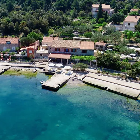 Mali Raj 4* Zaton (Dubrovnik-Neretva)